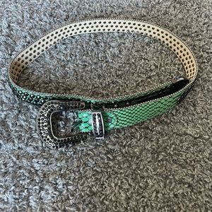 DNA Rhinestone Belt. Small.